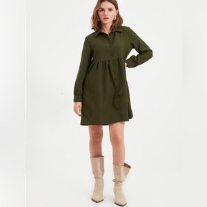Brand new Khaki Green Petite wide-cut shirt dress S size